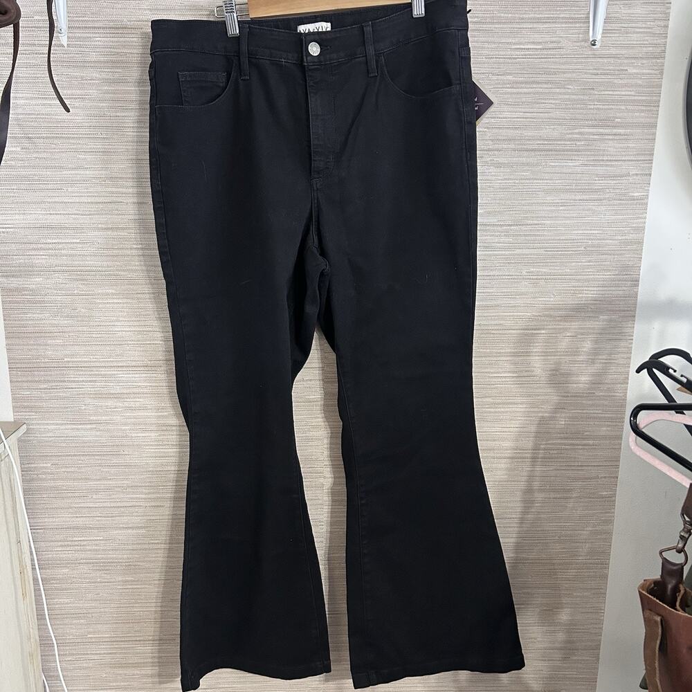 Ava & Viv High Rise Flare Jeans women's size 26 NWT Black
